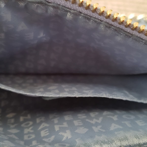 Purse - Picture 3 of 3